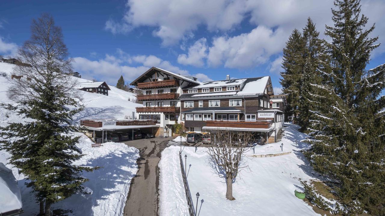 Der Berghof Lejlighedshotel Hirschegg  Eksteriør billede