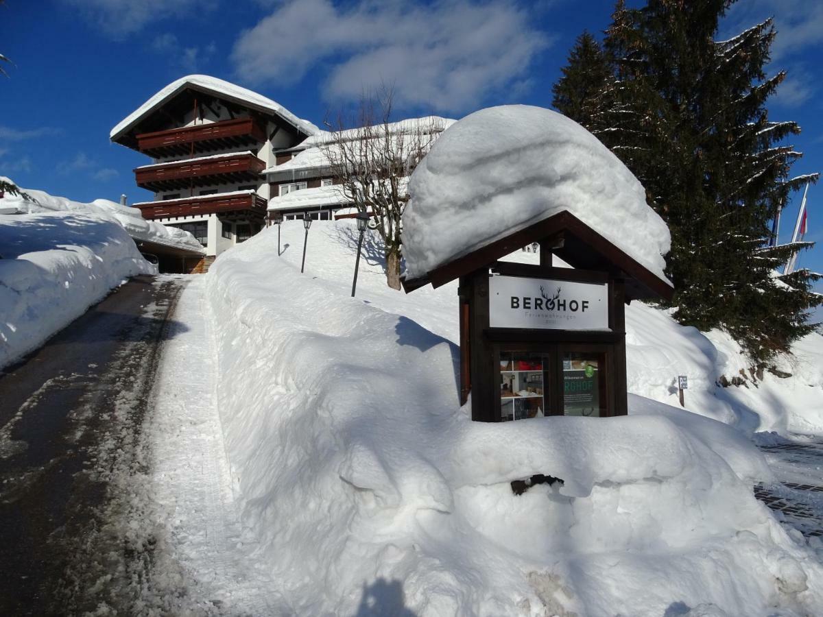 Der Berghof Lejlighedshotel Hirschegg  Eksteriør billede